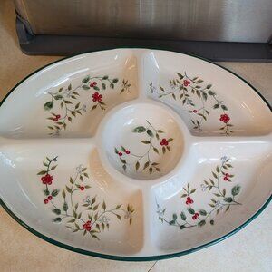 Pfaltzgraff Winterberry Oval 5 Part Divided Server DISCONTINUED